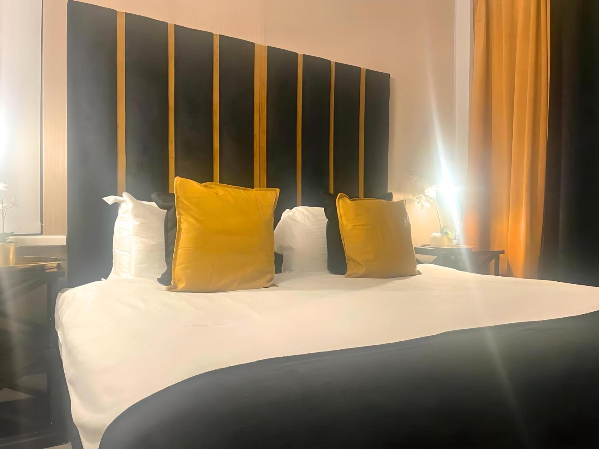 *Luxury 9Ine Lush Jacuzzi Apartment & Balcony* Birmingham Exteriör bild
