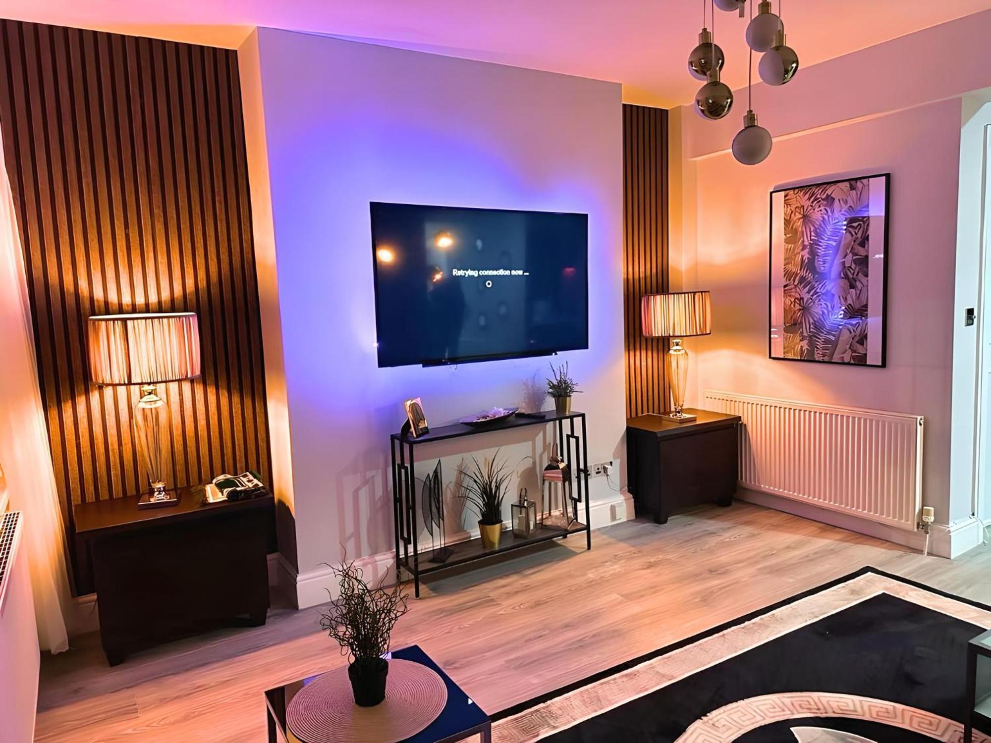 *Luxury 9Ine Lush Jacuzzi Apartment & Balcony* Birmingham Exteriör bild