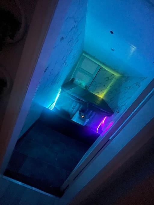 *Luxury 9Ine Lush Jacuzzi Apartment & Balcony* Birmingham Exteriör bild