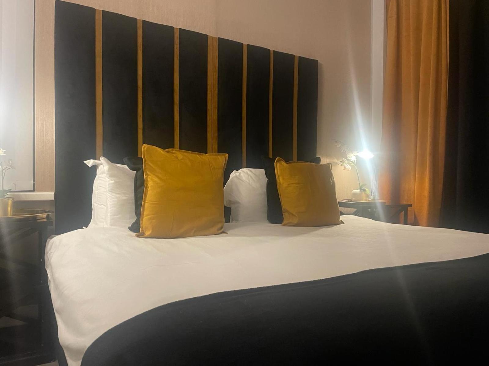 *Luxury 9Ine Lush Jacuzzi Apartment & Balcony* Birmingham Exteriör bild
